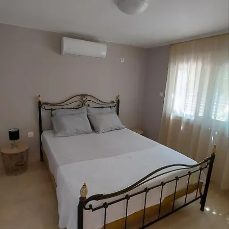 Plaza House Apartment Kanakia Exterior photo