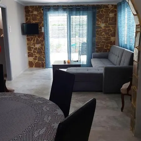 Plaza House Apartment Kanakia Exterior photo