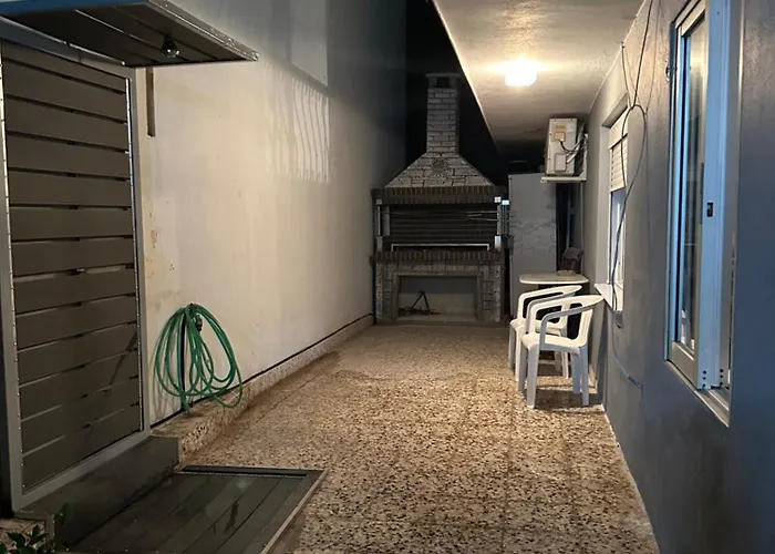 Plaza House